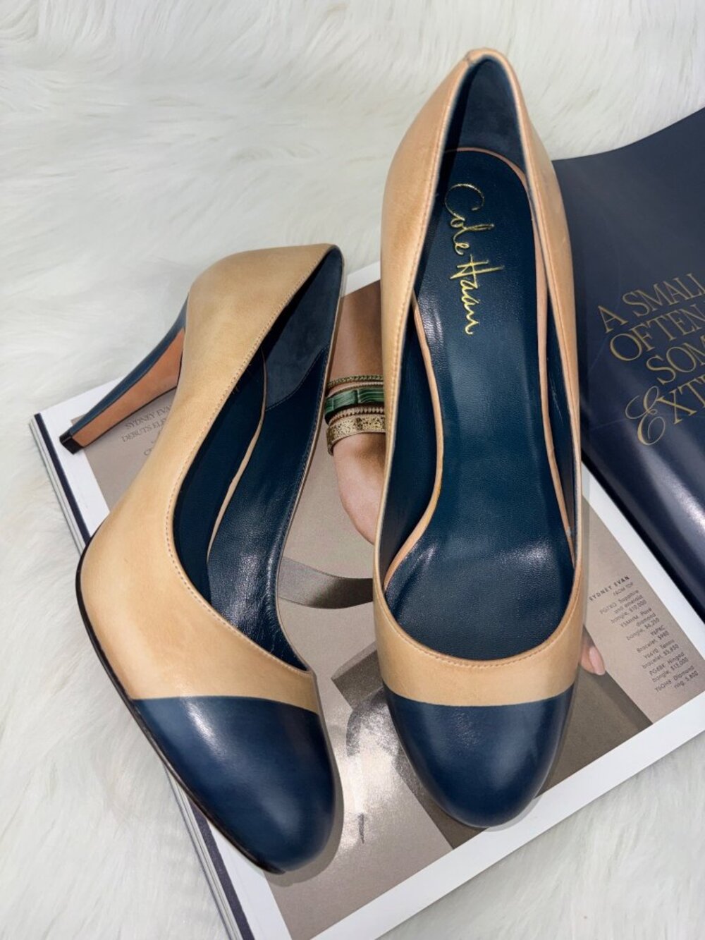 NWOT Cole Haan Violet Air CapToe Round Toe Heels Pumps Moroccan Blue/Beige 9B